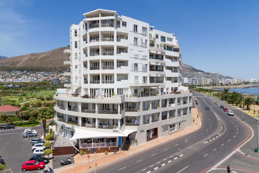 2 Bedroom Property for Sale in Mouille Point Western Cape